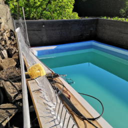 Piscine Extérieure à Coque : Élégance et Facilité d'Entretien Marcq-en-Baroeul